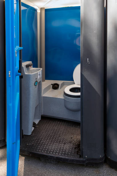 Best Porta potty rental near me  in Ansonia, CT